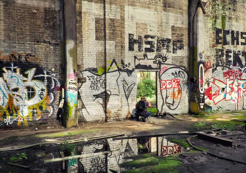 67767 Hintergründe - Graffiti-Wand