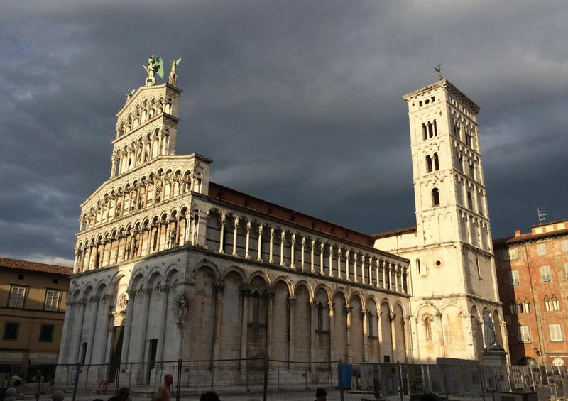 23229 Religion - Lucca Kirche