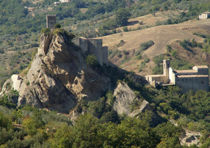 23615 Natur - Burgruine in Italien