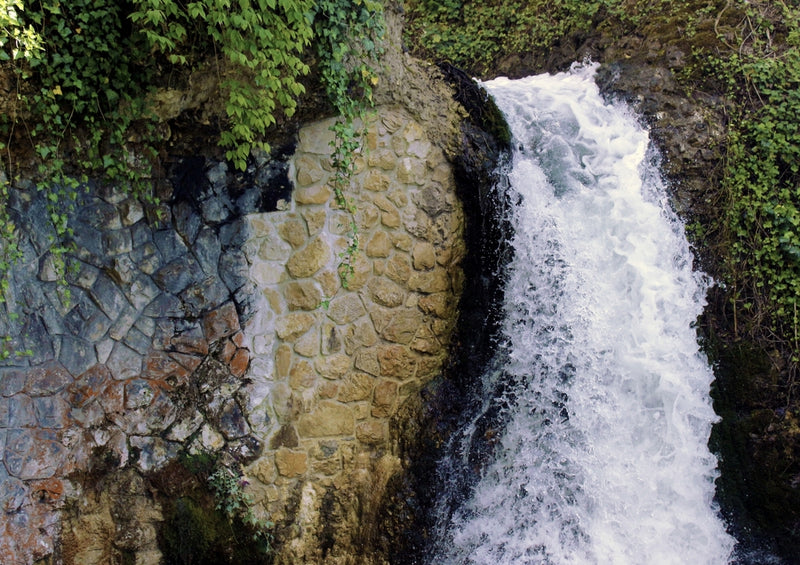 35897 Reisen - Kleiner Wasserfall