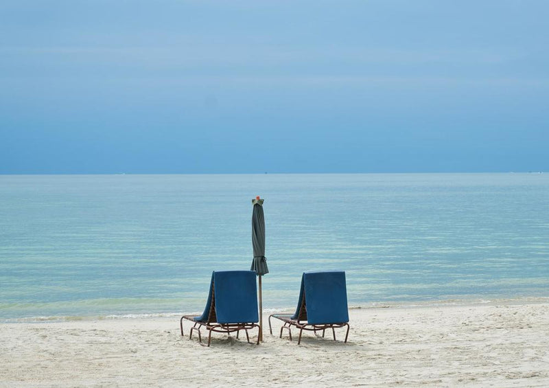 24247 Reisen - Liegen am Strand