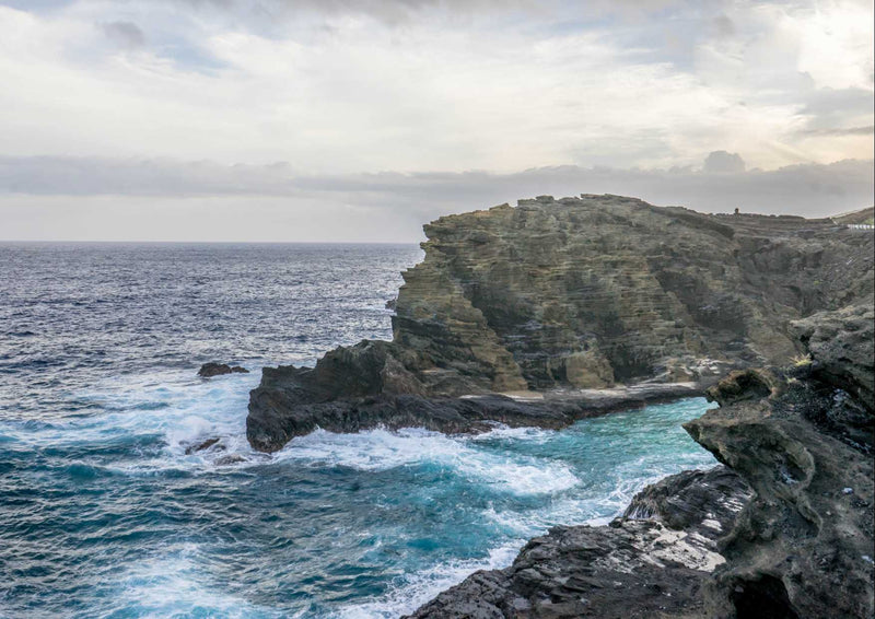 103022 Natur - Felsen im Meer