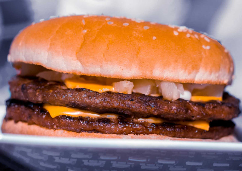 108260 Ernährung - Cheeseburger